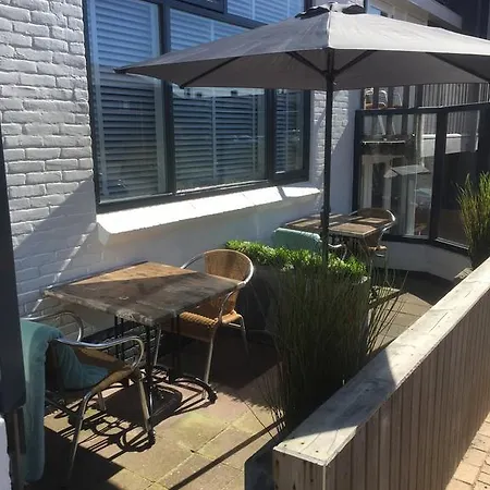 Summertime Apartment *